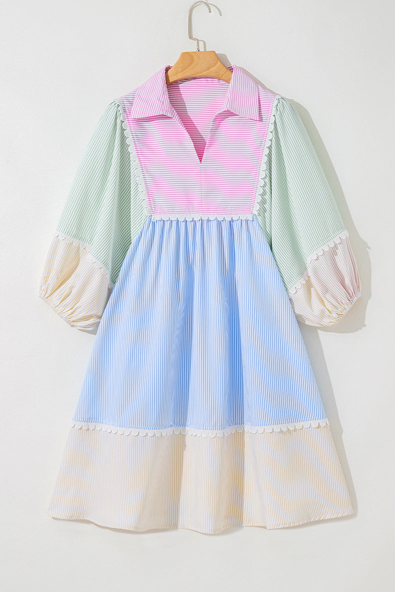 V-Neck Fitted Contrast Panel Dress